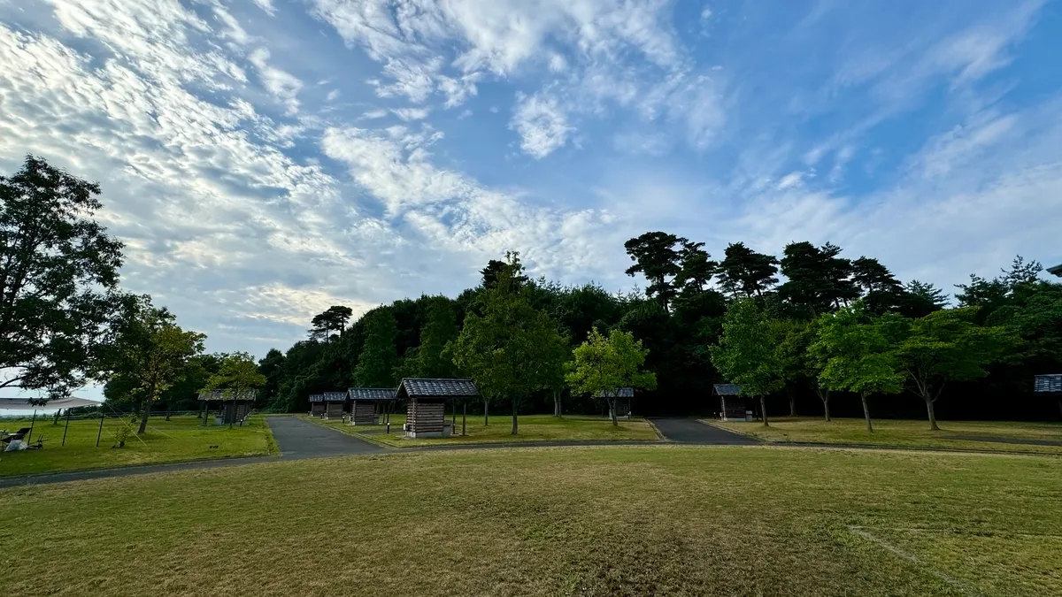 营地全景