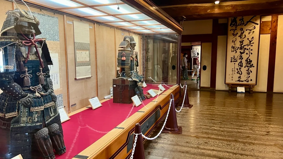 盔甲展示