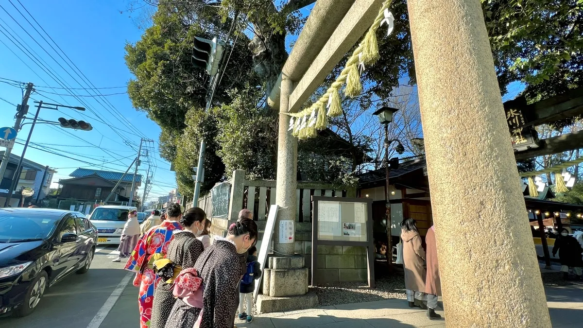 川越冰川神社