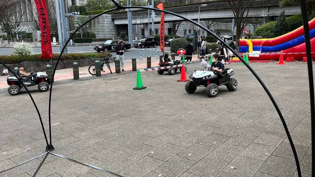 儿童车