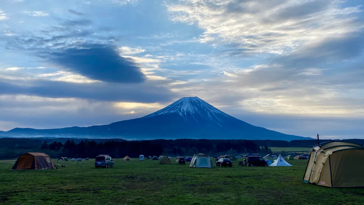 梦幻般的富士山景色